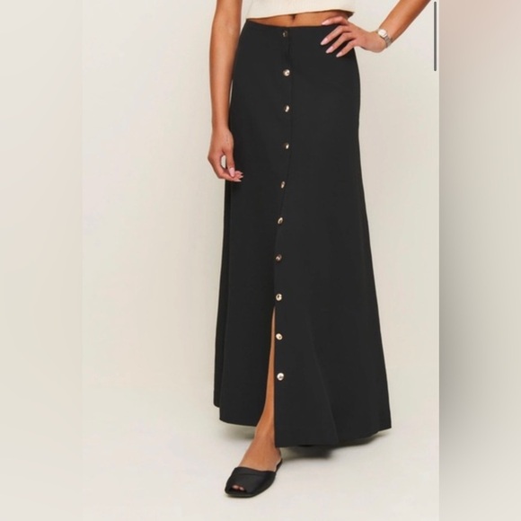 Reformation Andi Skirt in Pitch Black and jacket XS set - Picture 1 of 6